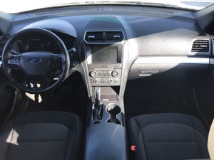 2017 Ford EXPLORER XLT V6